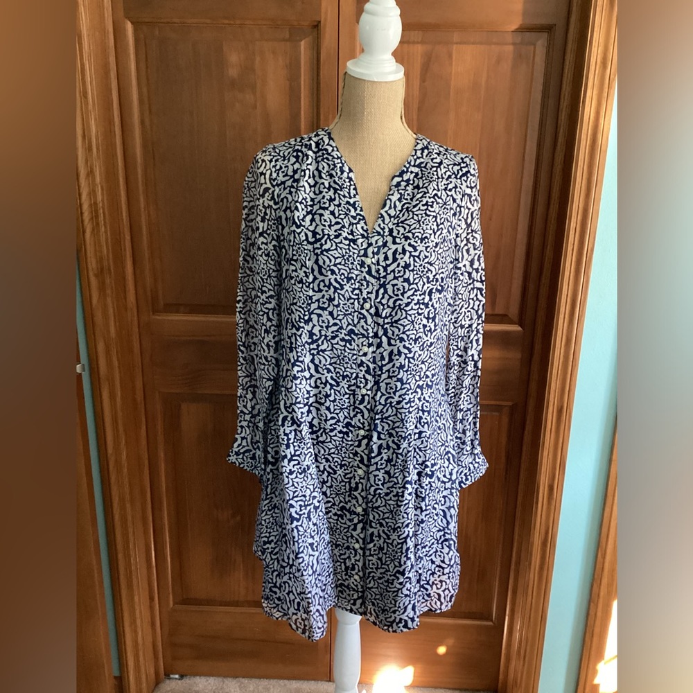 Vineyard Vines Silk Chiffon Snowflake Shirt Dress, Size 10 - Picture 2 of 7